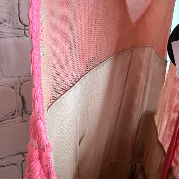 Rebel Wilson x Angels Embroidered Mesh Empire Waist Dress Confetti Size 1X NWT - Picture 7 of 13